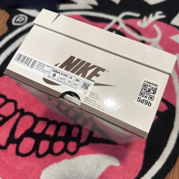 Jordan 1 Retro Low OG SP Travis Scott Canary (Women’s) – Size 9 – Brand New - Picture 6 of 9